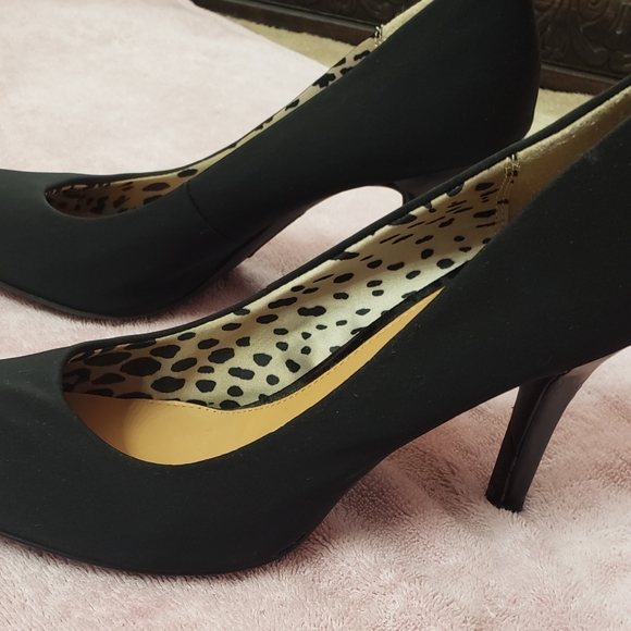 Mootsies Tootsies high heels - Picture 2 of 3